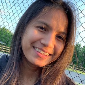 Meet your Posher, Chinalyn